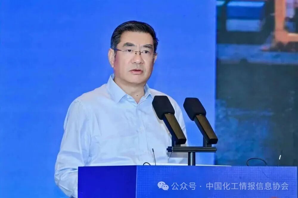 <b>傅向升：时隔五年，石化行业效益大幅向好</b>